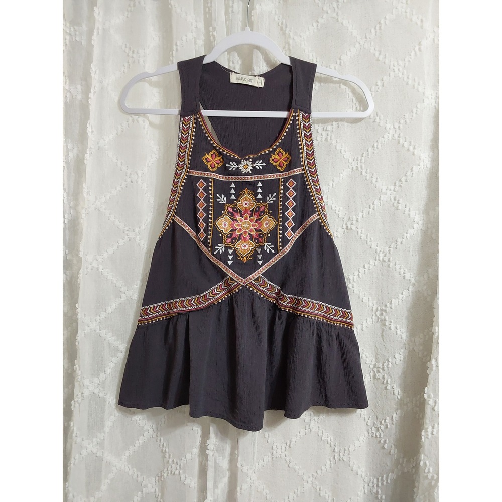 Taylor & Sage Womens Large Charcoal Grey Embroidered Peplum Racerback Tank Top